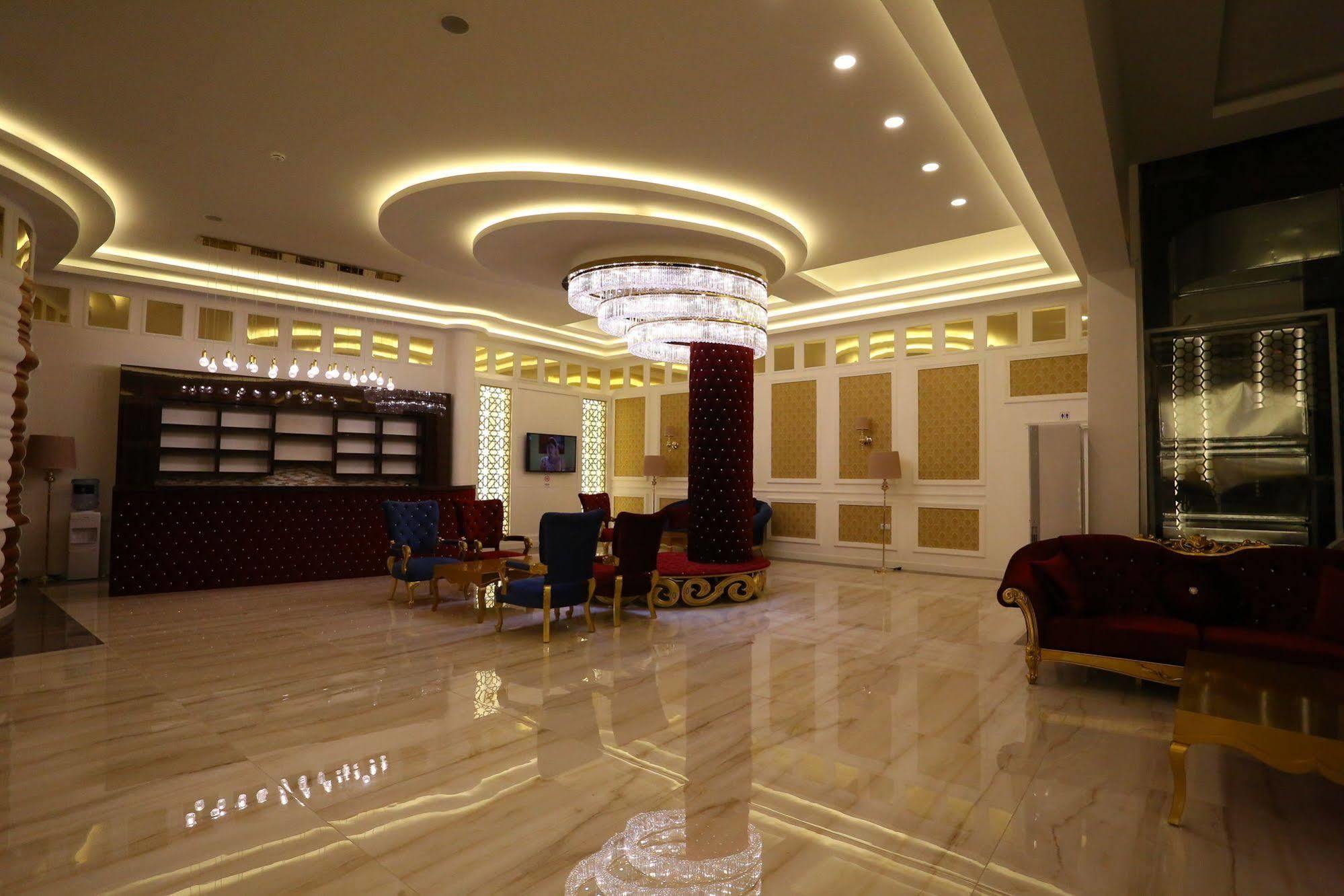 Bilgehan Hotel Antalya Buitenkant foto